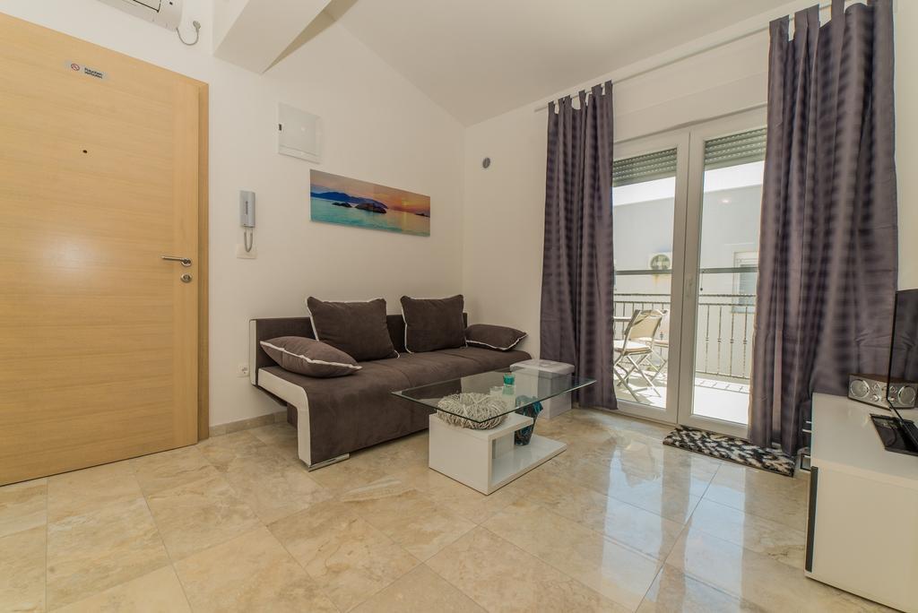 Apartments Boras Вир Екстер'єр фото